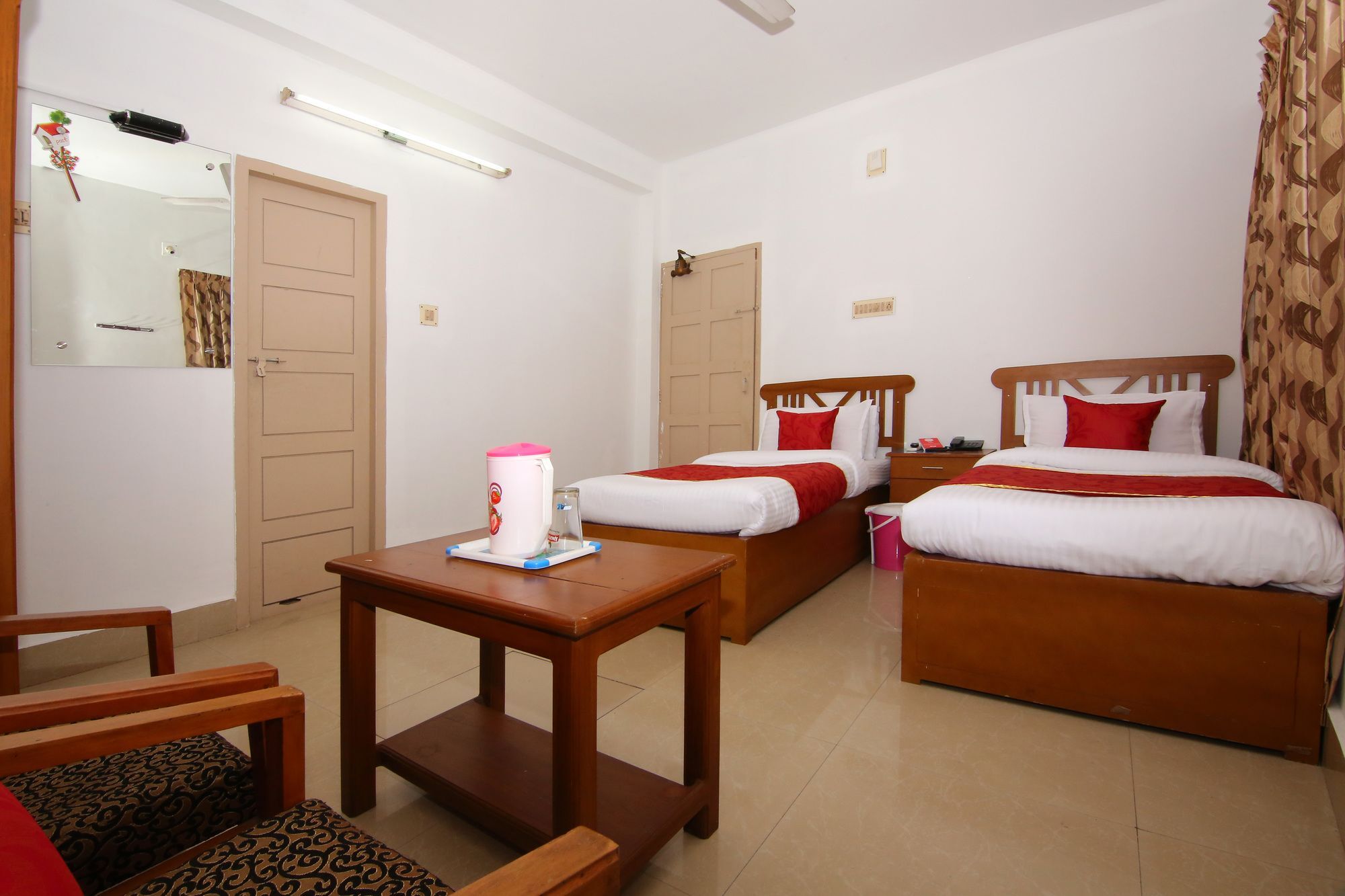 Kochi Oyo 6712 Hotel Malabar House מראה חיצוני תמונה